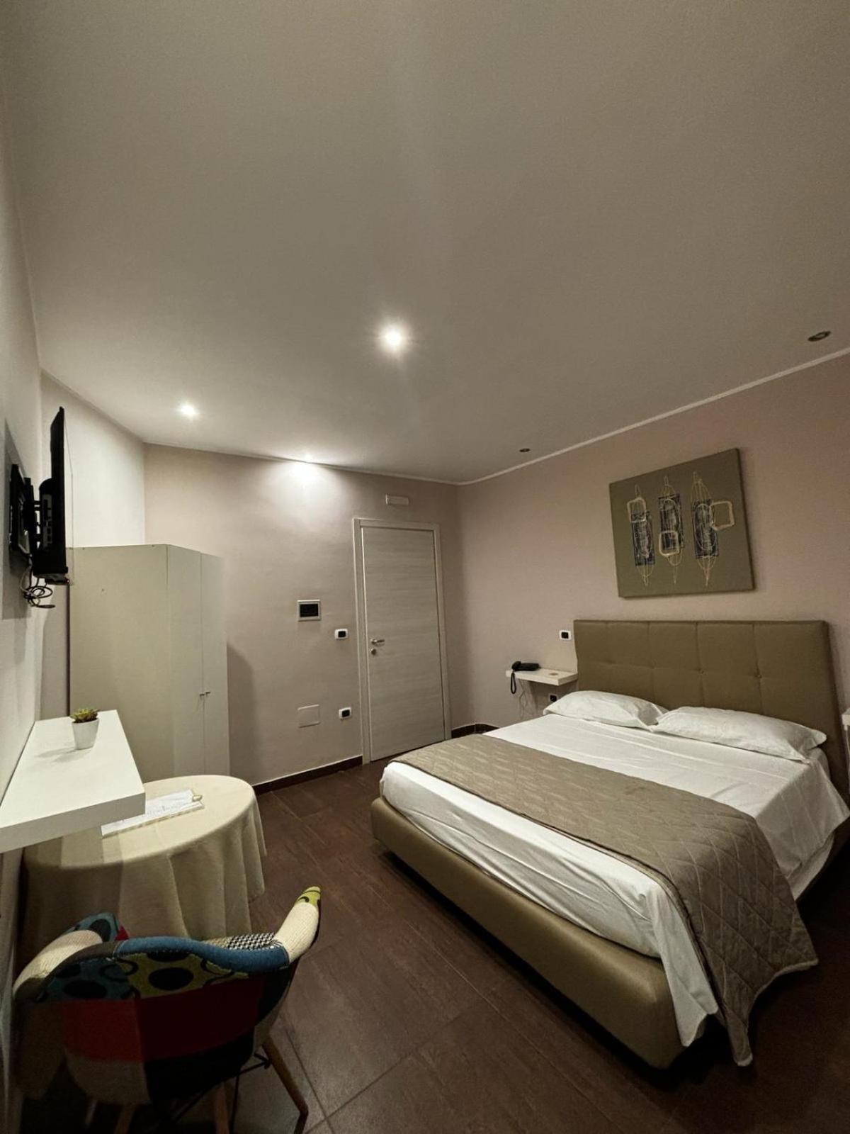 Hotel Glem Варкатуро Экстерьер фото